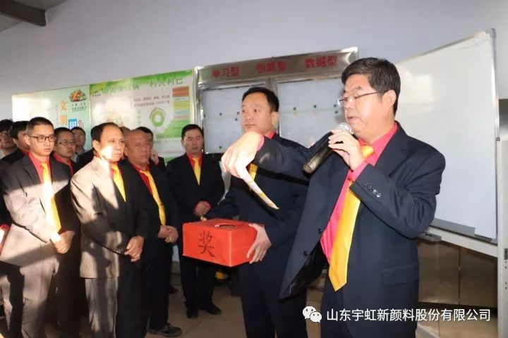 草莓视频下载大全最新颜料大会之争做弱肉强食中的强者